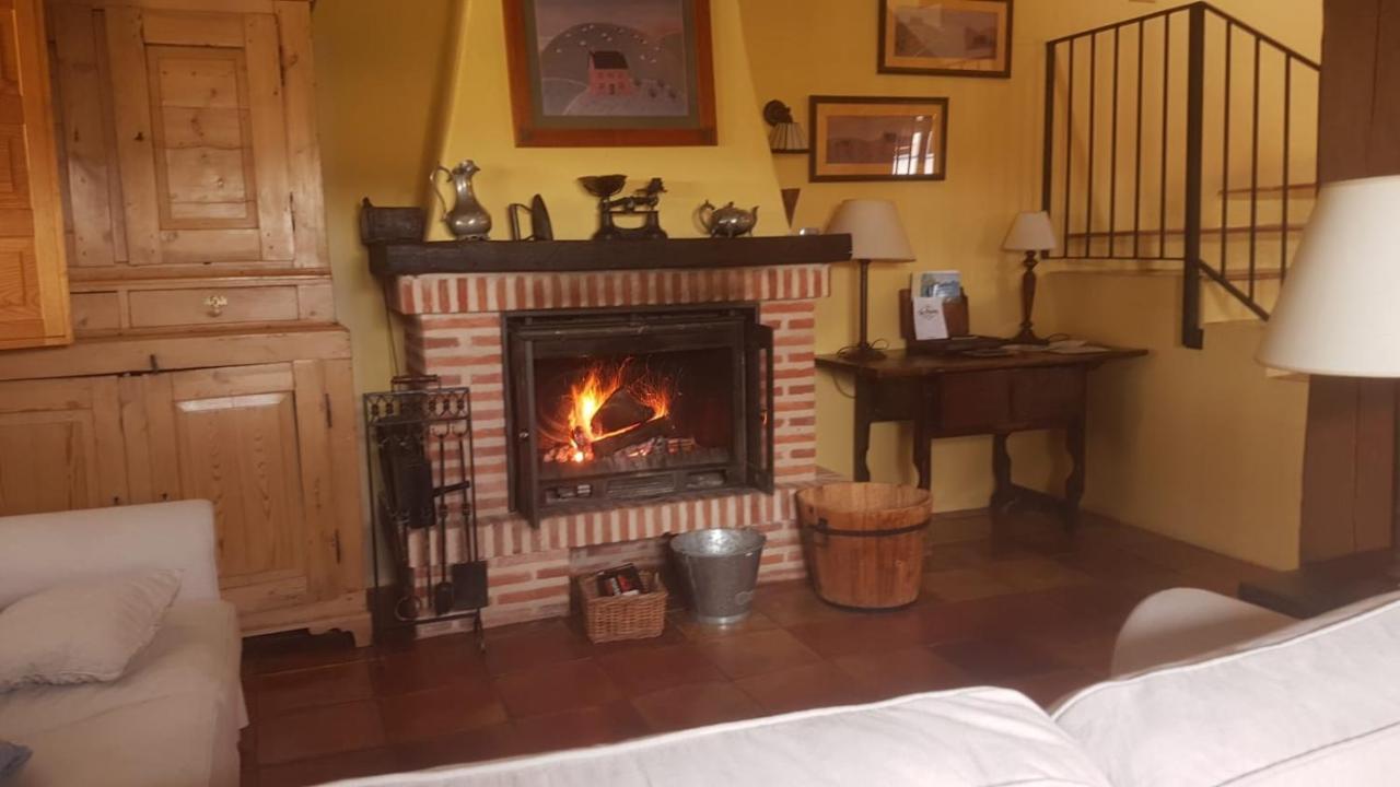 Preciosa Casa Lobos, Aislada E Independiente Otero de Herreros Ngoại thất bức ảnh