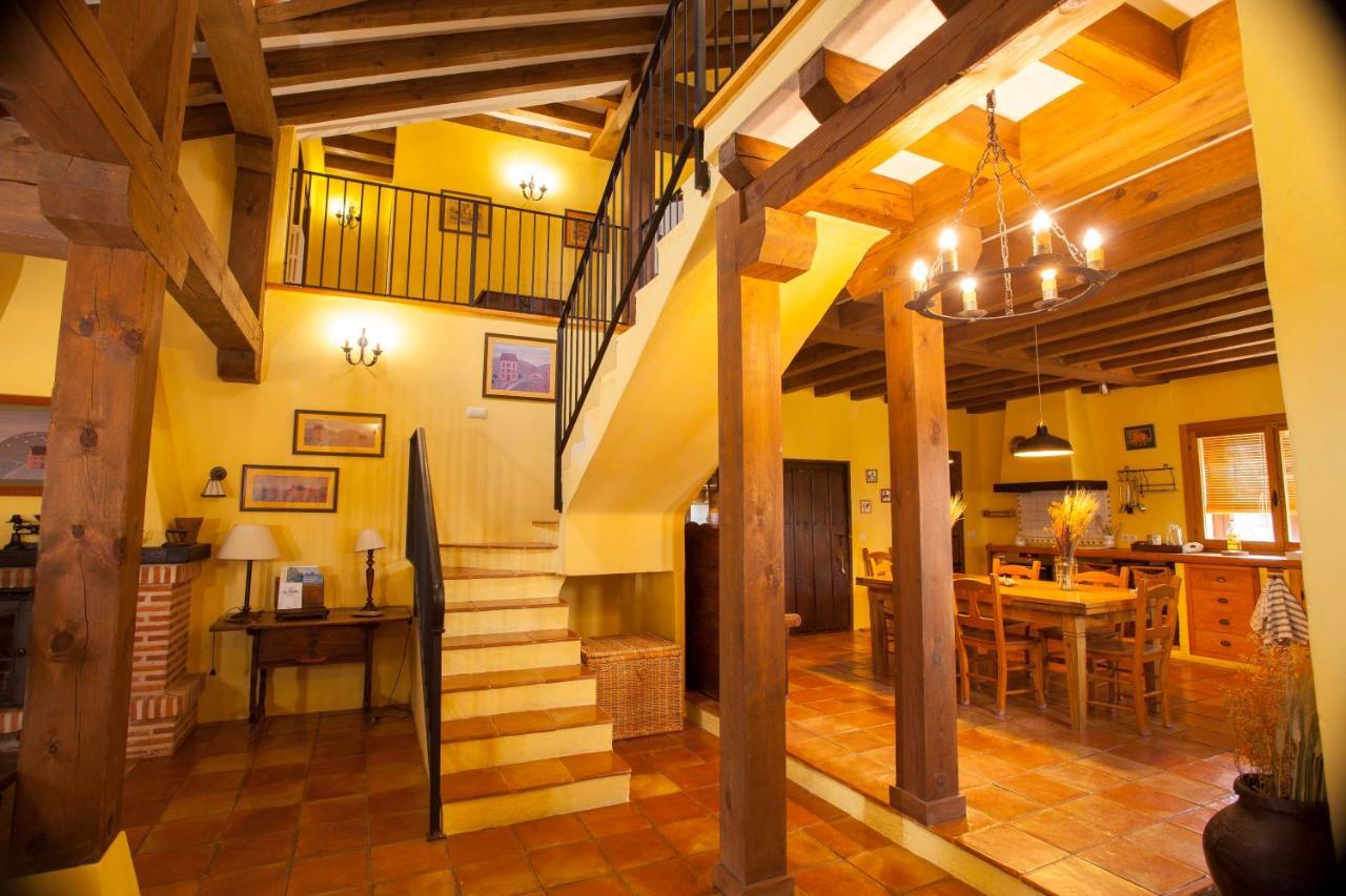 Preciosa Casa Lobos, Aislada E Independiente Otero de Herreros Ngoại thất bức ảnh